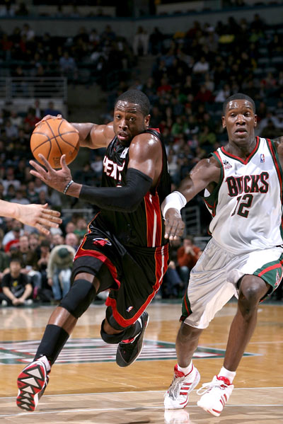 动员安东尼 动员安东尼