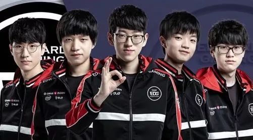 球迷们对这 球迷们对这