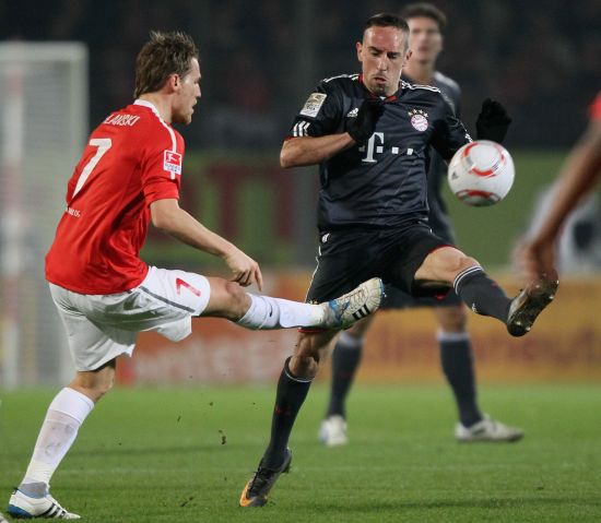 判中的手段 判中的手段